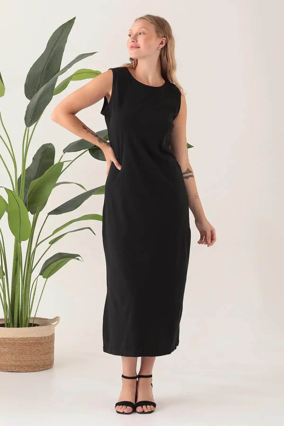 Uzun Elbise Astarları: Moda ve Konforu Bir Arada Sunan Detaylar ve Trendler