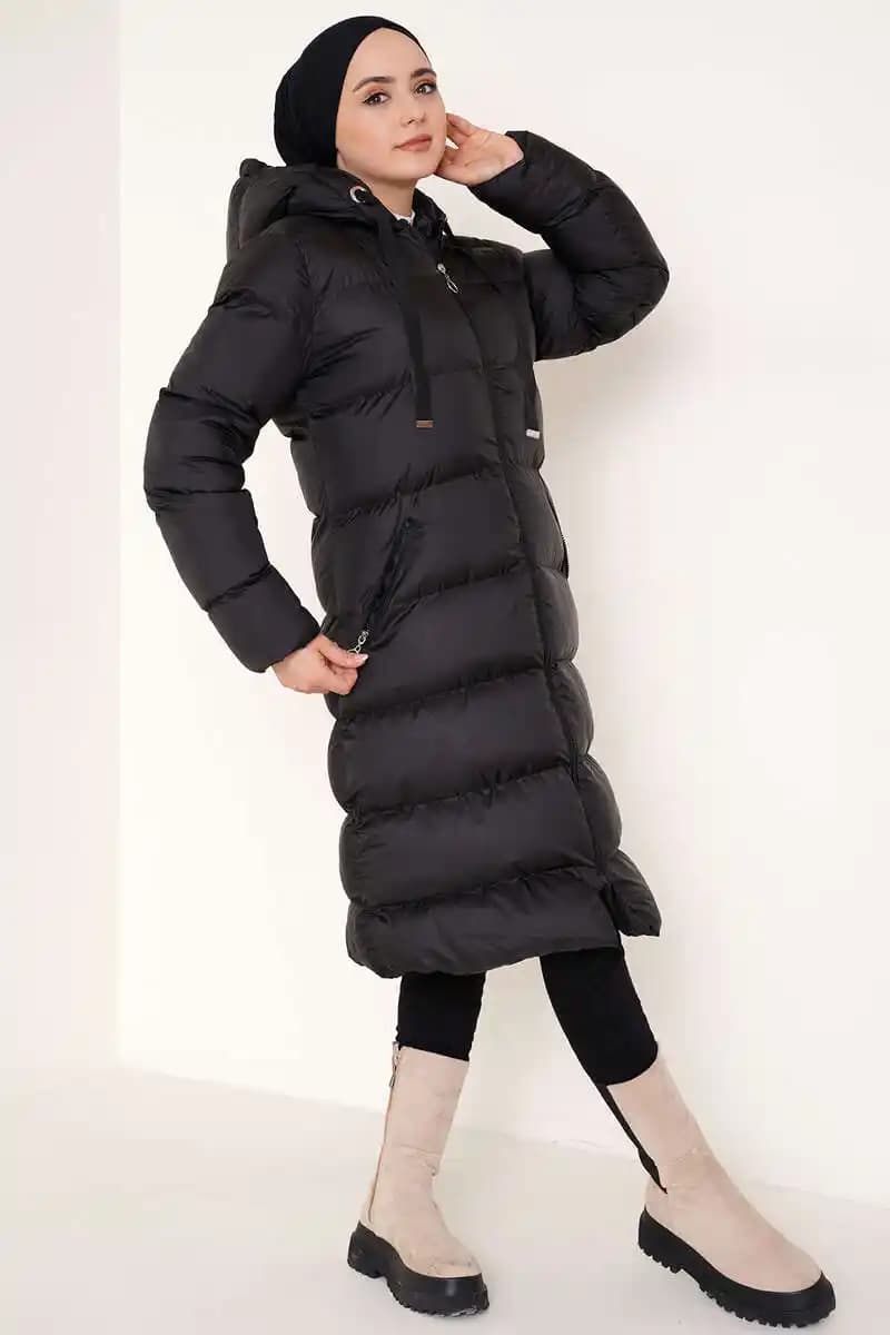 Uzun Şişme Montlar: Kış Modasında Sıcak ve Şık Kalmanın En Güçlü Yolu