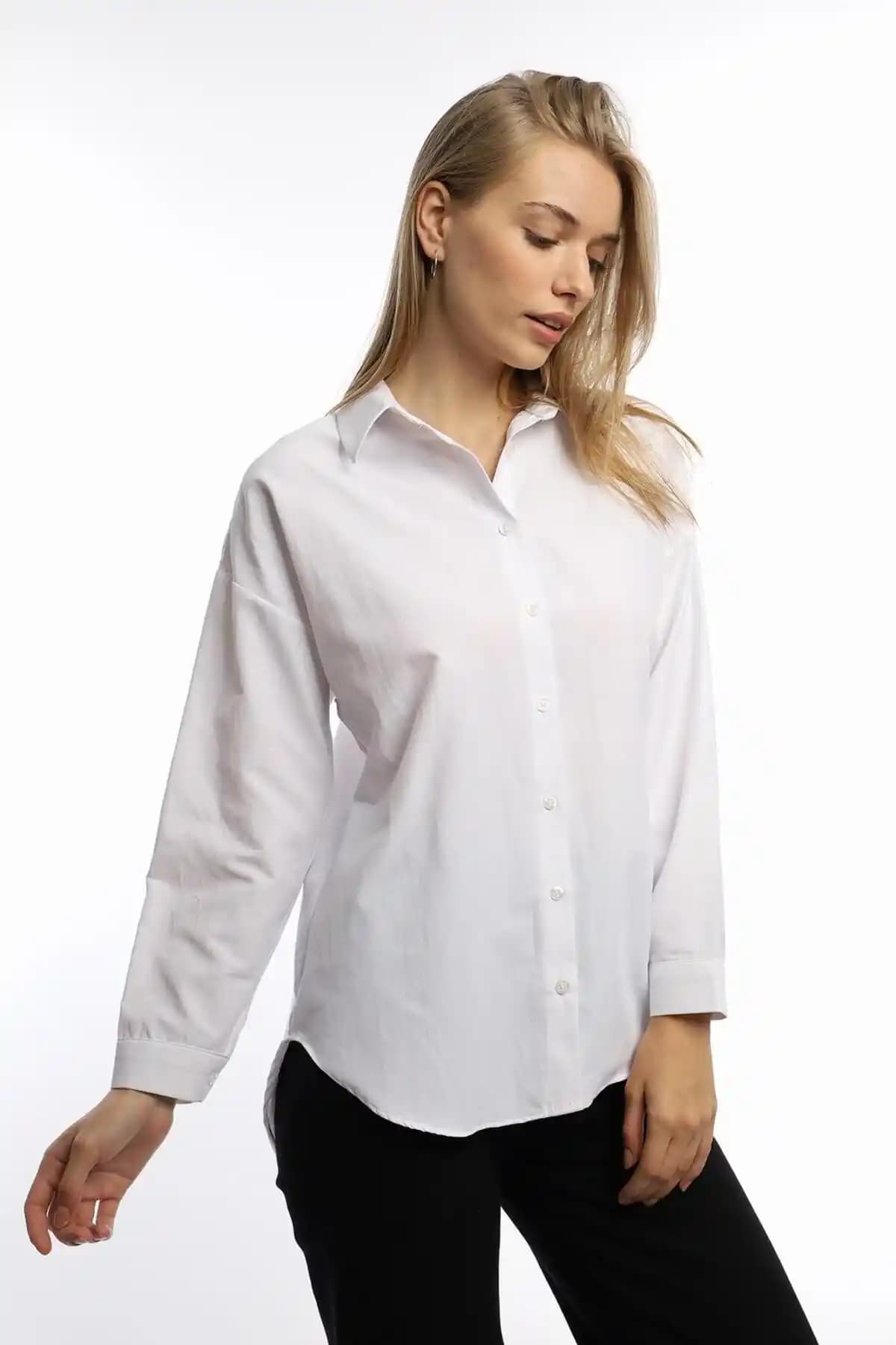 Uzun Yakalı Gömlek Modası ve Stil İpuçları: Güncel Trendler ve Kombinasyonlar