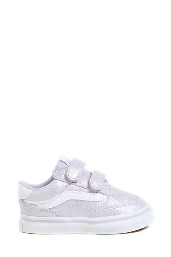 Vans Kız Çocuk Ayakkabıları: Renkli ve Rahat Modanın Güncel Trendleri