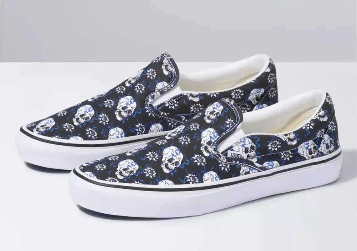 Vans Skull Tasarımı ve Moda Dünyasındaki Yeri: Kafatası Motifiyle Kendini İfade Et