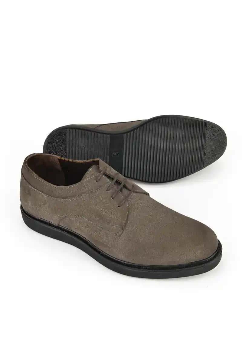 Vizon Erkek Ayakkabıları: Çok Yönlü Şıklık ve Rahatlık Sunan Moda Seçenekleri