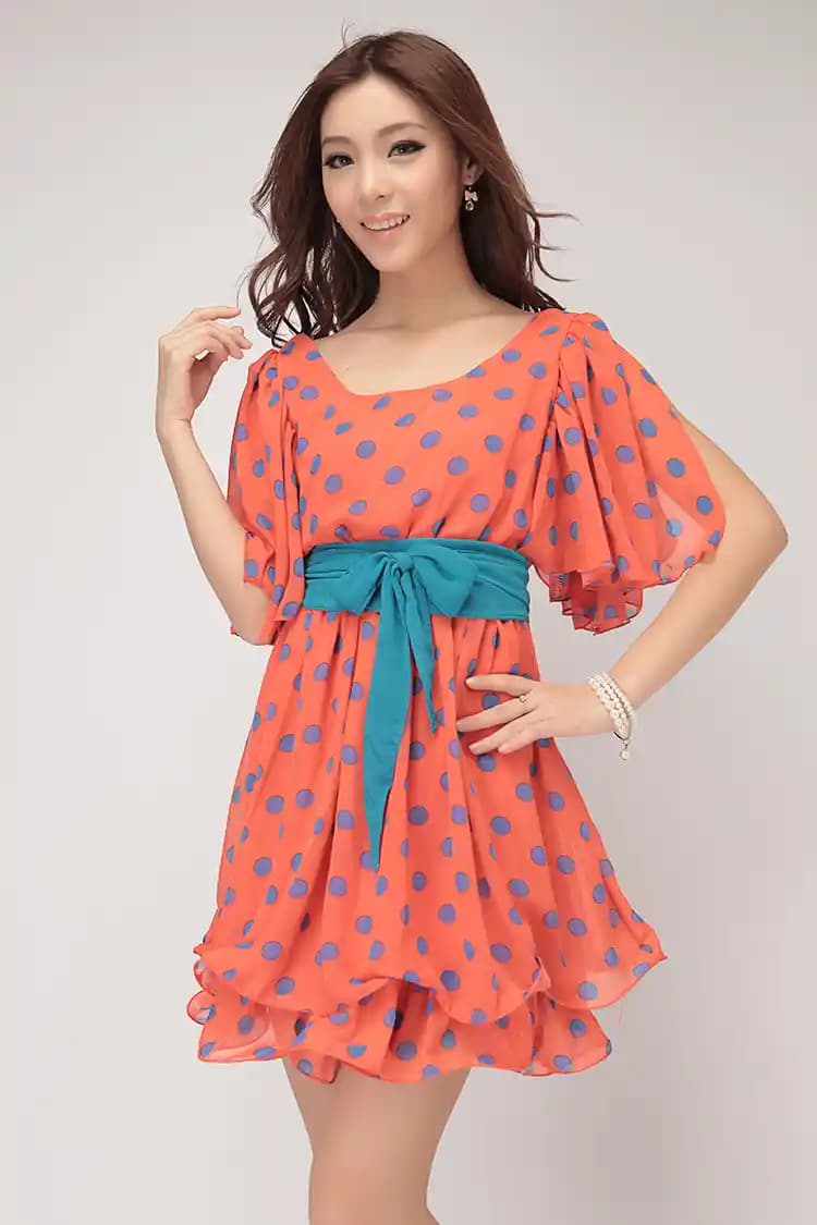 Yazlık Bol Elbise Modelleri: Rahat ve Şık Seçenekler ile Yaz Aylarında Tarzınızı Yansıtın