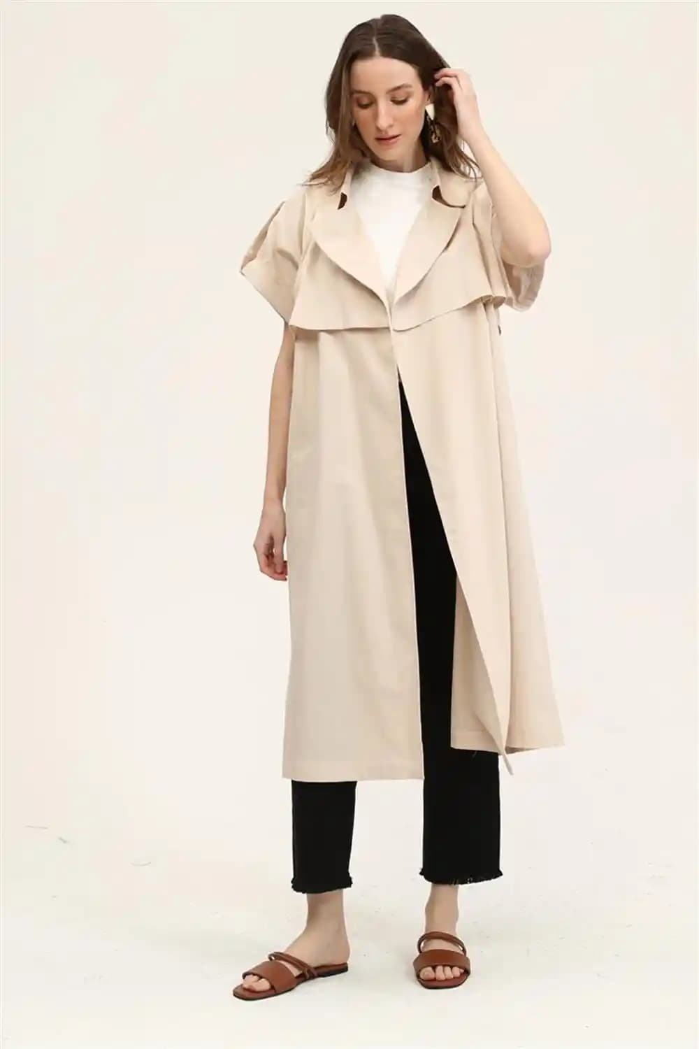 Yelek ve Trençkot Modasında Güncel Trendler ve Stil İpuçları