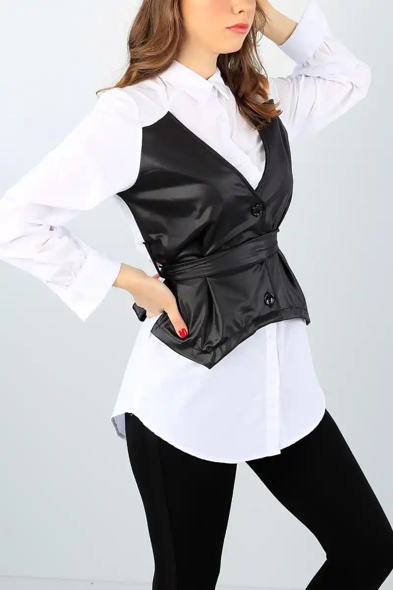 Yelekli Gömlekler: Kadın Moda Dünyasında Zarafetin Kalıcı ve Çok Yönlü Simgesi