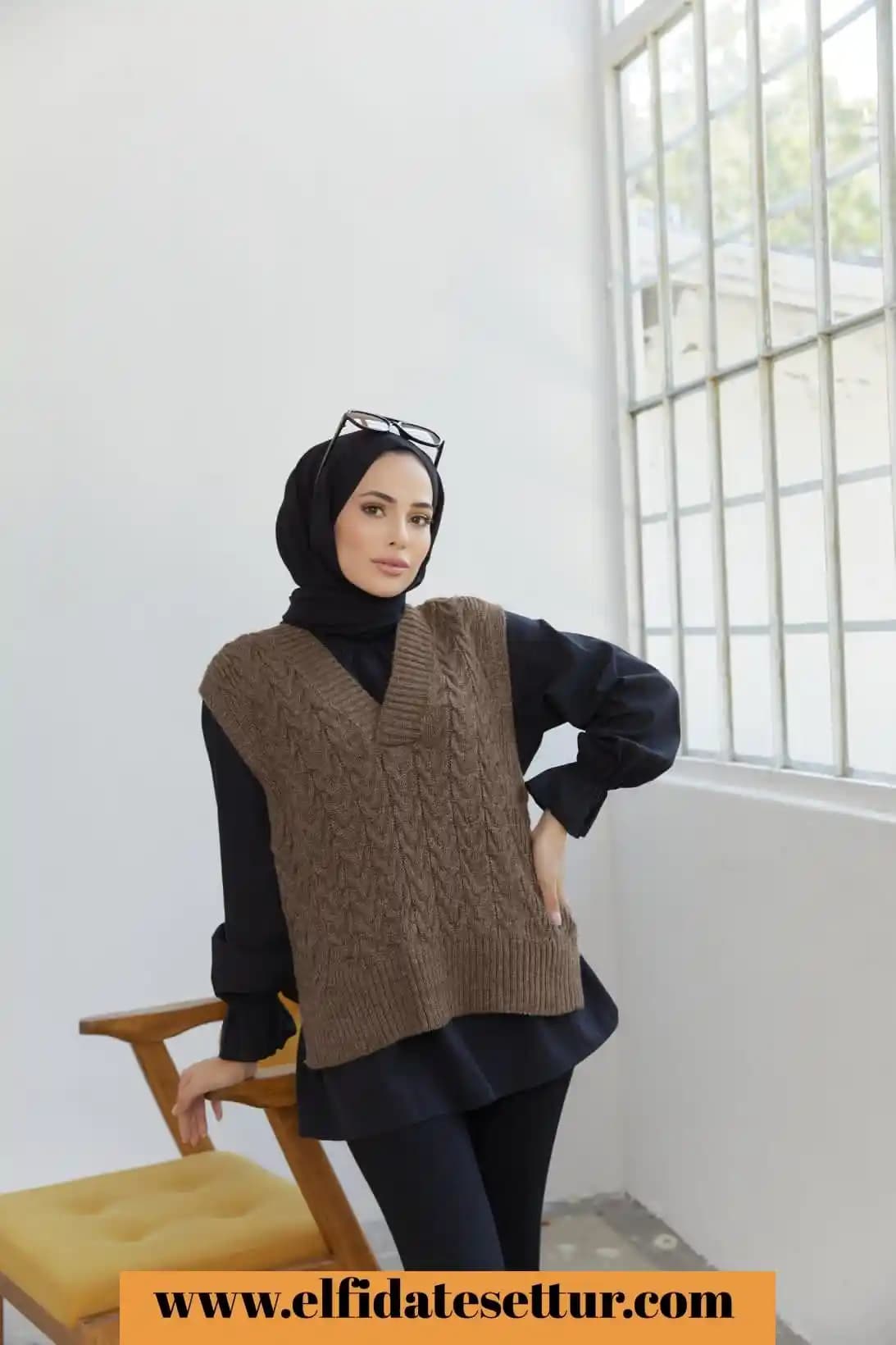 Yeni Moda Süveter Modelleri: Trendler, Tasarım Detayları ve Kombinasyon Önerileri