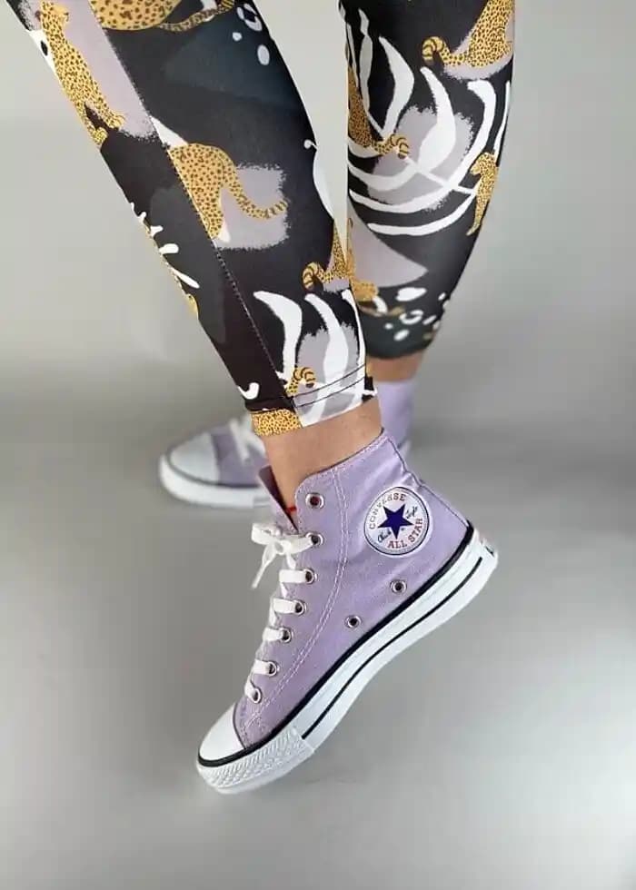 Yeni Sezon Converse Koleksiyonlarıyla Renkli ve Modern Sokak Modası Trendleri