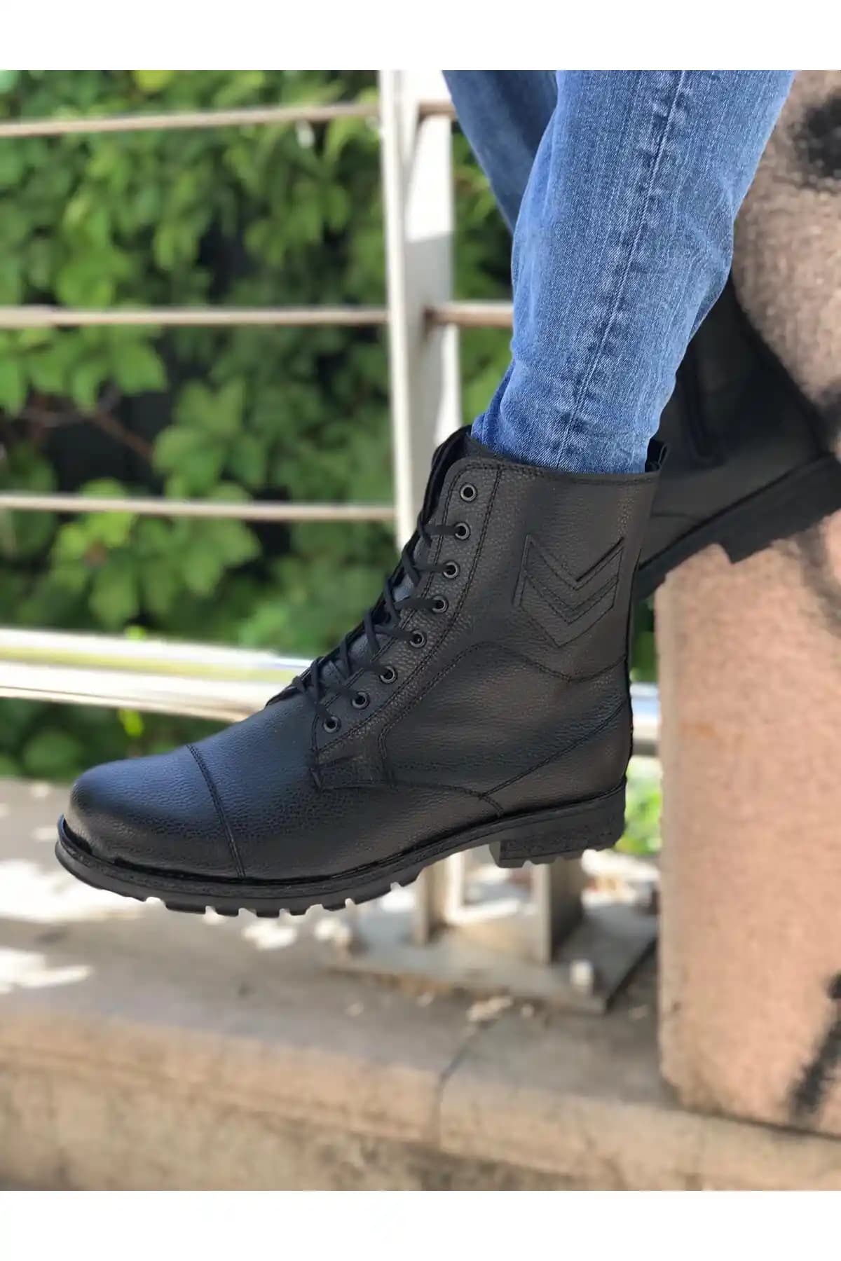 Yeni Sezon Erkek Botları Modelleri ve Stil İpuçlarıyla Şıklığa Adım Atın