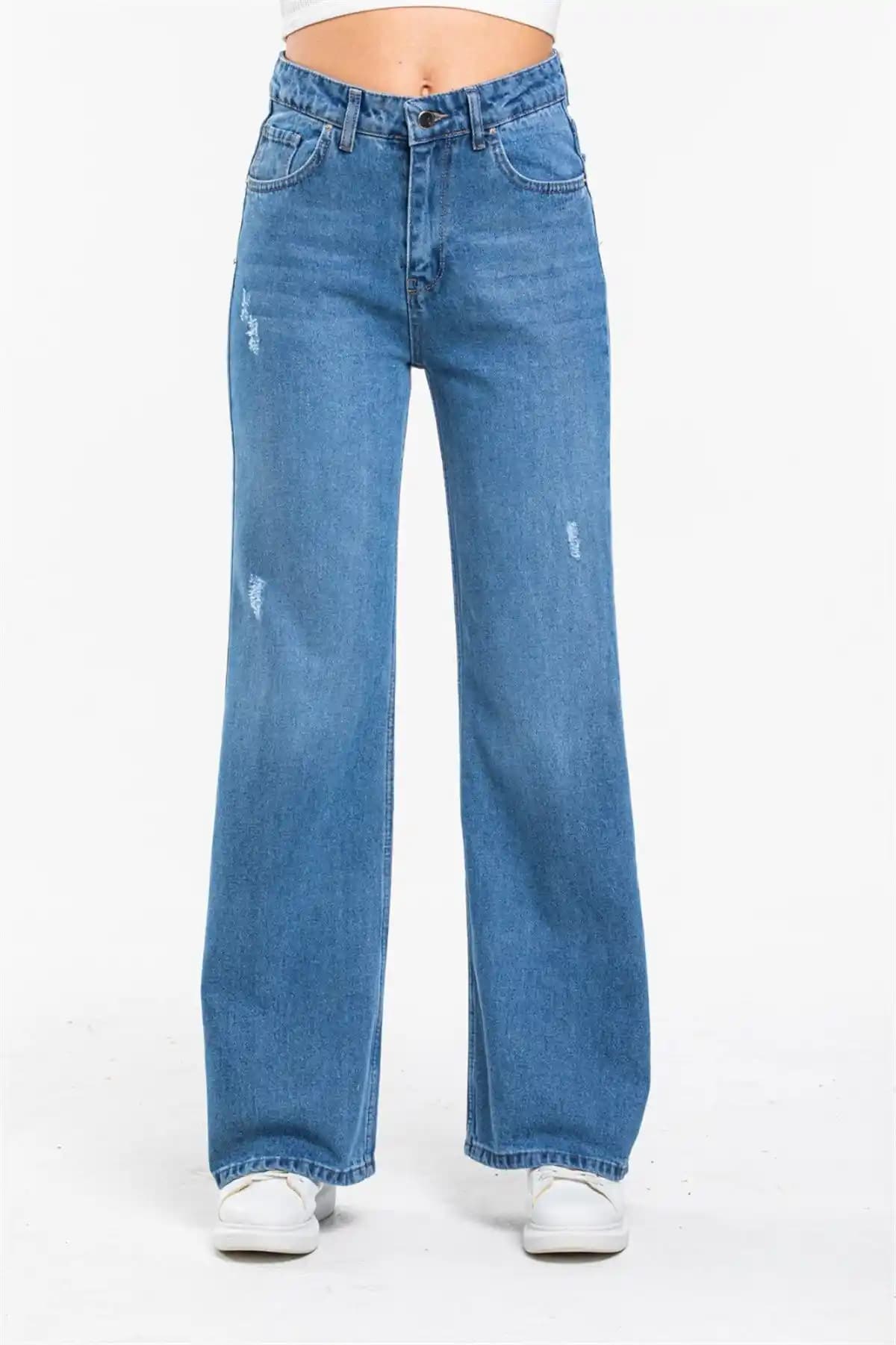 Yeni Sezon Pantolon Modelleri ve Trendleri: Şıklık ve Konforun Buluştuğu Nokta