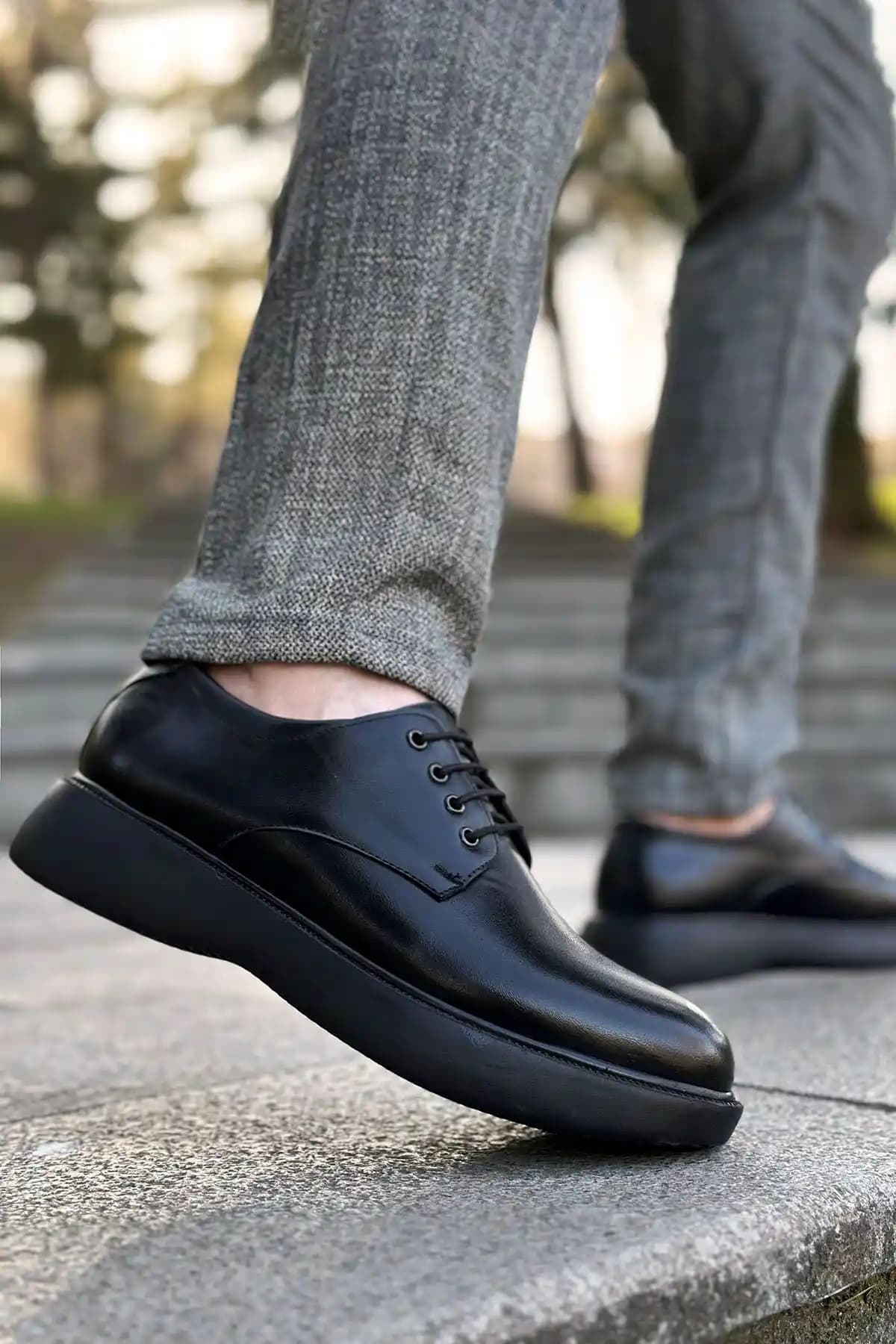 Yüksek Topuk Klasik Erkek Ayakkabıları Moda Dünyasında Yeni Bir Trend ve Stil Önerileri