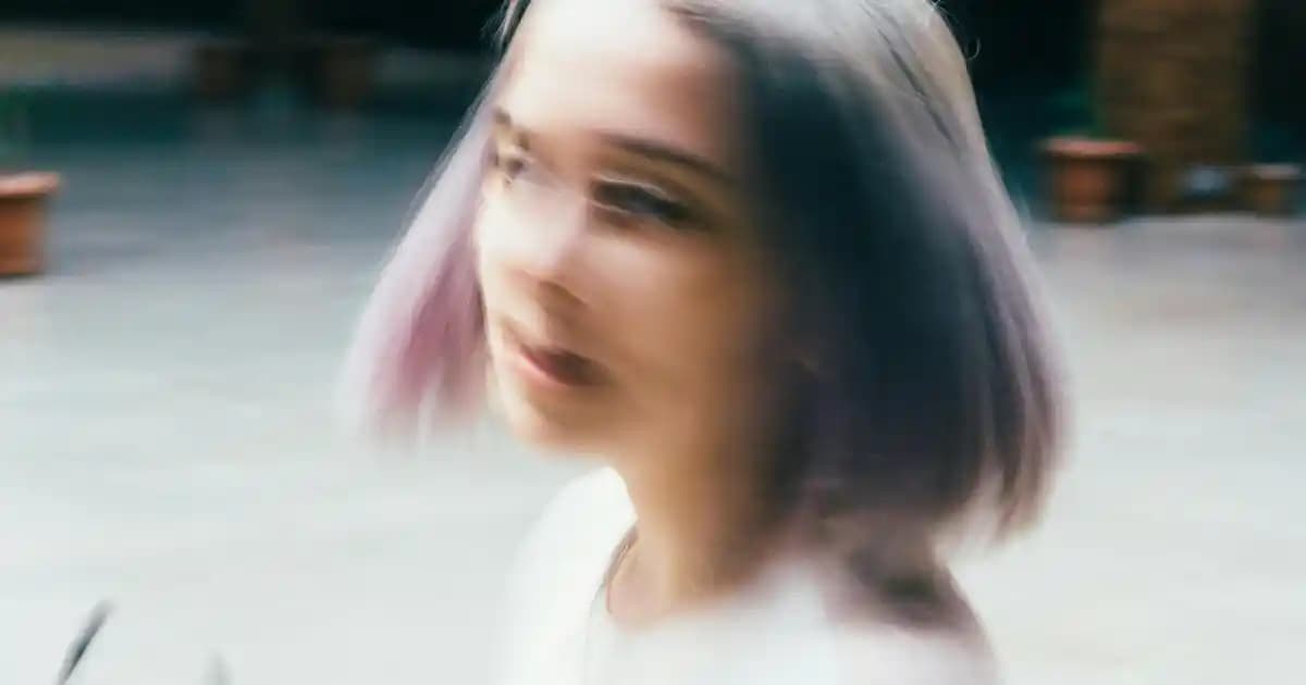 Zincirli Takımlar ve Moda Trendleri: Şıklık ve Kombinasyon İpuçları