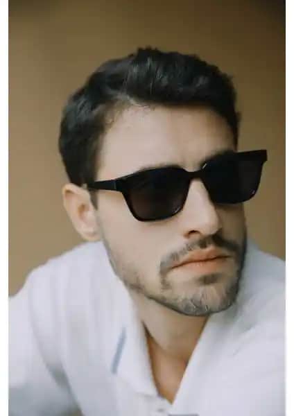 Bilge Karga Elvin Siyah Erkek Güneş Gözlüğü Modern Tasarım ve Dayanıklılığıyla Öne Çıkar