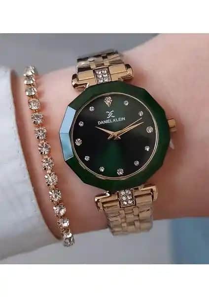 Daniel Klein Kadın Kol Saati: Şıklık ve Dayanıklılığıyla Günlük ve Özel Anlar İçin Uygun