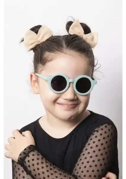 Modalucci Çocuk Güneş Gözlüğü: Güvenli ve Şık Tasarım ile Güneşten Koruyan Ürün