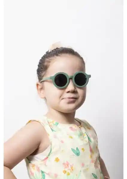 Modalucci Çocuk Güneş Gözlüğü: Güvenli ve Şık Tasarım ile UV Koruma Sağlar