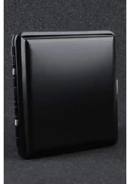 Silvio Monetti Kare Siyah Mat Metal Sigara Tabakası: Modern ve Şık Tasarımın Pratik Kullanımı