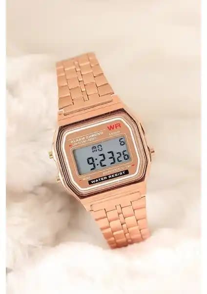 Spectrum Rose Renk Metal Kordonlu Dijital Retro Bayan Saatleri Modern Şıklık ve Fonksiyonellik Sunar