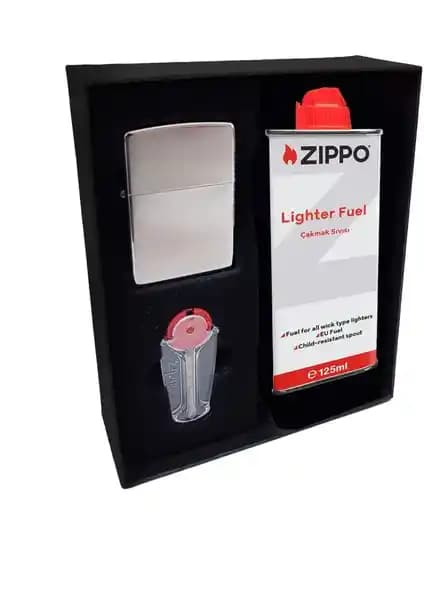 Zippo Parlak Gri Hediyelik Set: Şık ve Güvenilir Benzinli Çakmakla Tarzınızı Yansıtın
