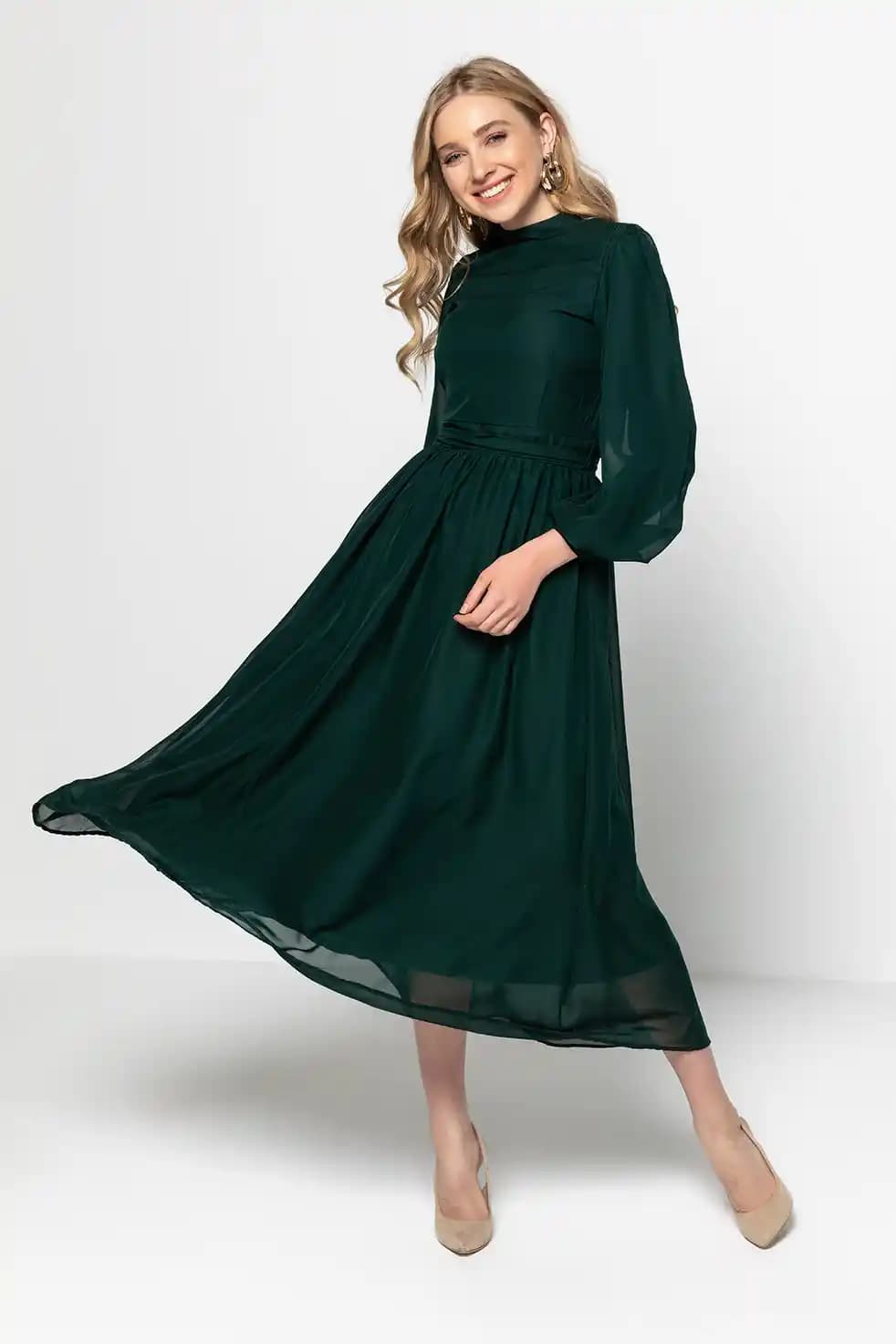 Koyu Yeşil Elbise Kombinleri ve Moda Trendleri Hakkında Kapsamlı Rehber