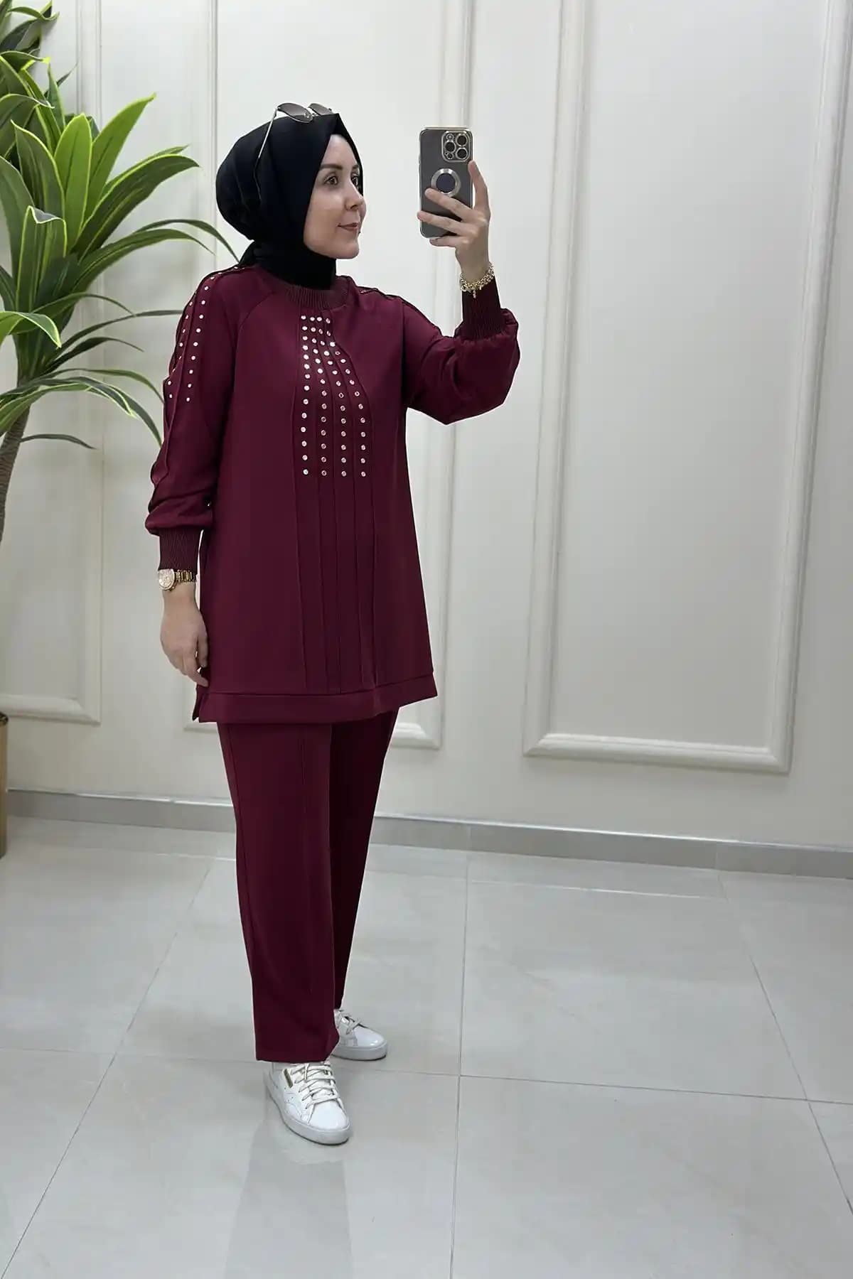 KADO Ribanalı Pul Detaylı Tunik ve Pantolon Takımı Günlük Şıklık ve Konfor İçin Uygun