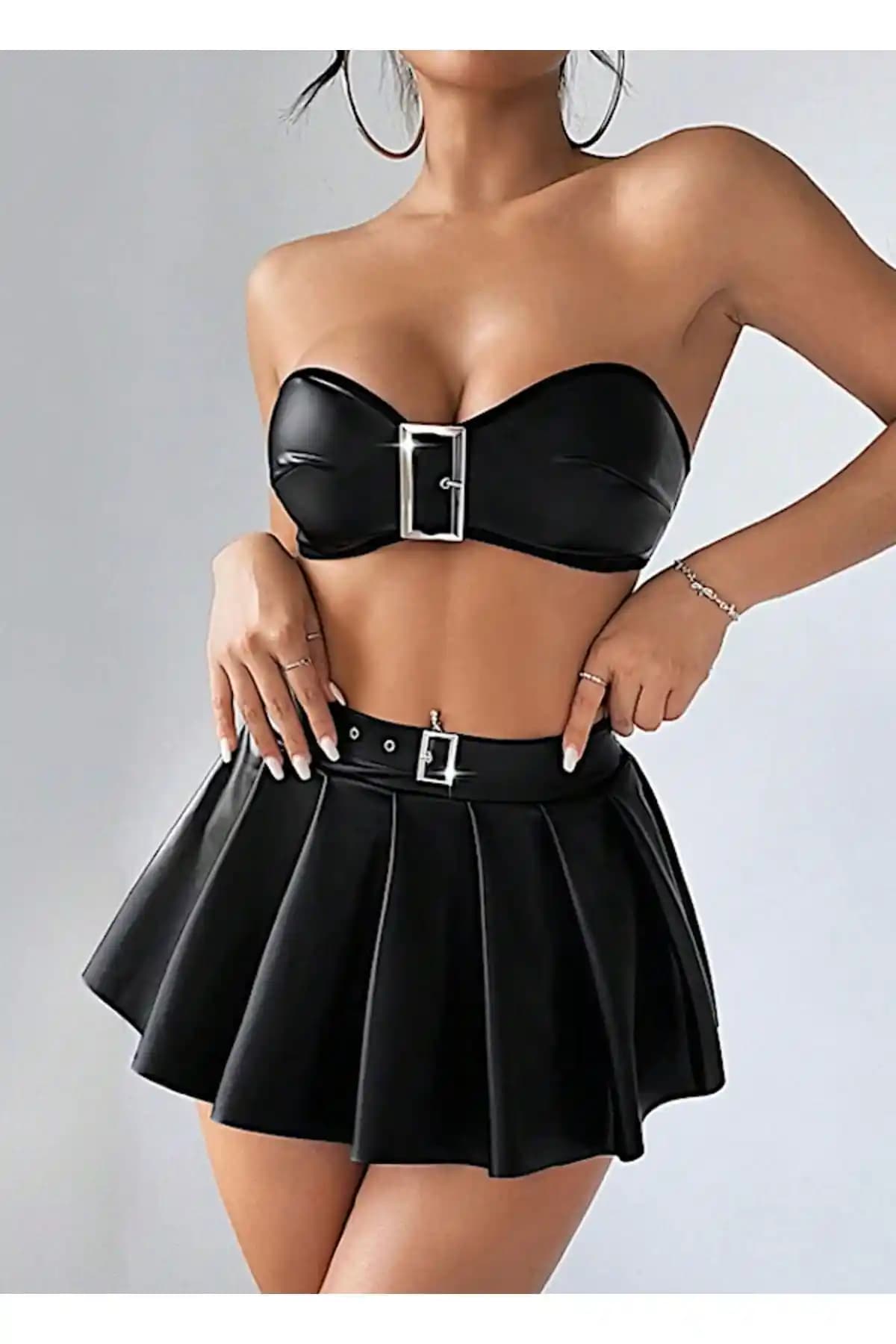 My Cherie Siyah Kemerli Etek Büstiyer Takımı: Modern ve Şık Tasarım ile Günlük ve Özel Kullanım İçin Uygun