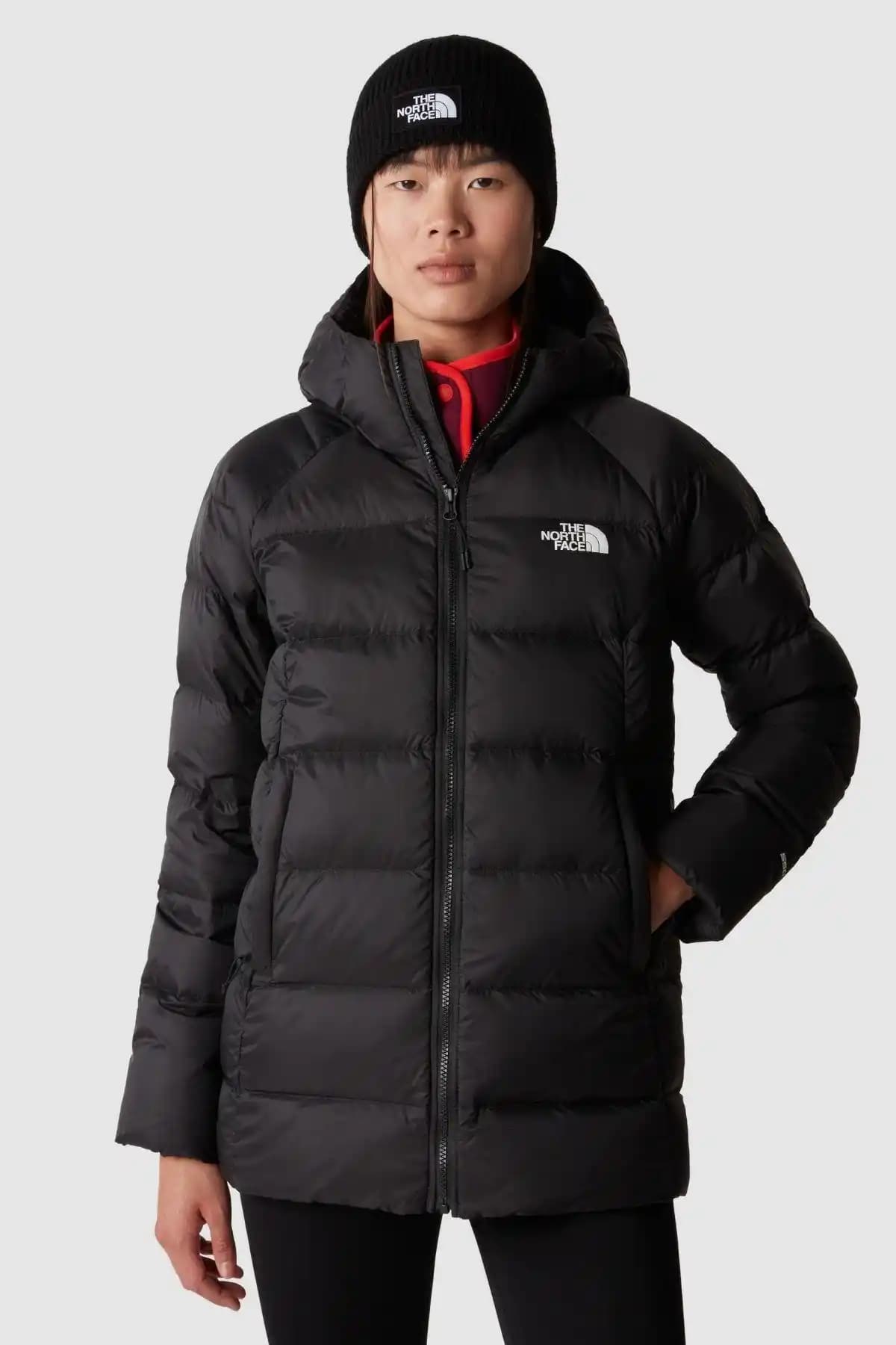 The North Face Kadın Siyah Hyalıte Sown Parka: Şıklık ve Fonksiyonellik Bir Arada