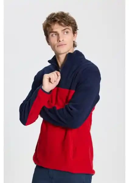 Altınyıldız Classics Erkek Lacivert-Kırmızı Standart Fit Spor Sweatshirt İncelemesi