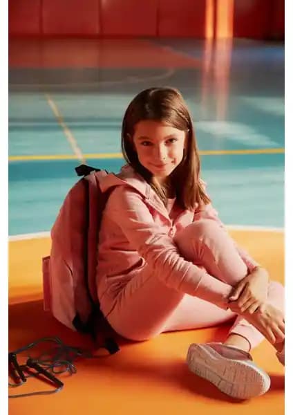 DeFacto Kız Çocuk Jogger Eşofman Altı J0220A620AU: Rahat ve Sıcak Kışlık Tasarım