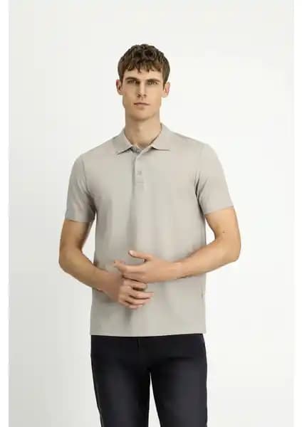 Kiğılı Polo Yaka Regular Fit Nakışlı Pamuklu Tişört ile Yaz Şıklığında Konfor