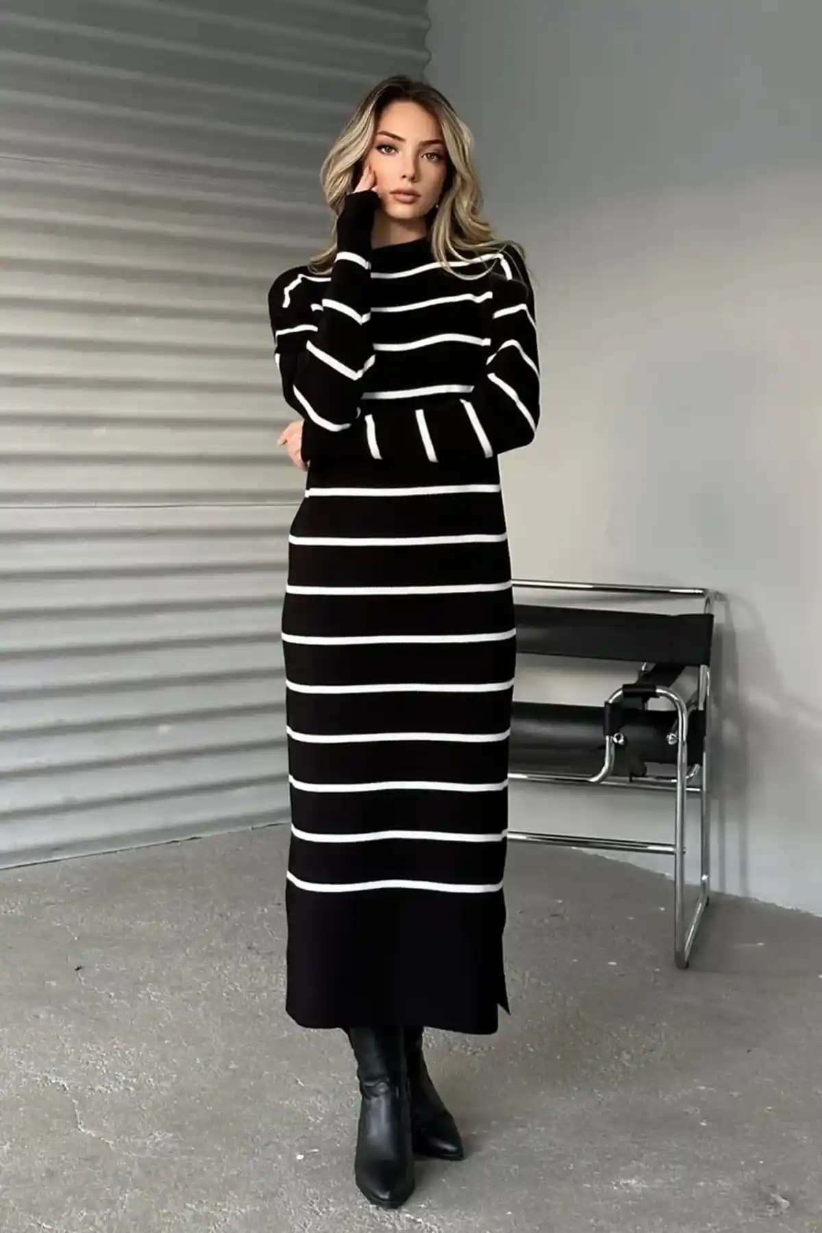 modabirsen Bisiklet Yaka Çizgili Yırtmaçlı Uzun Kollu Siyah Triko Elbise