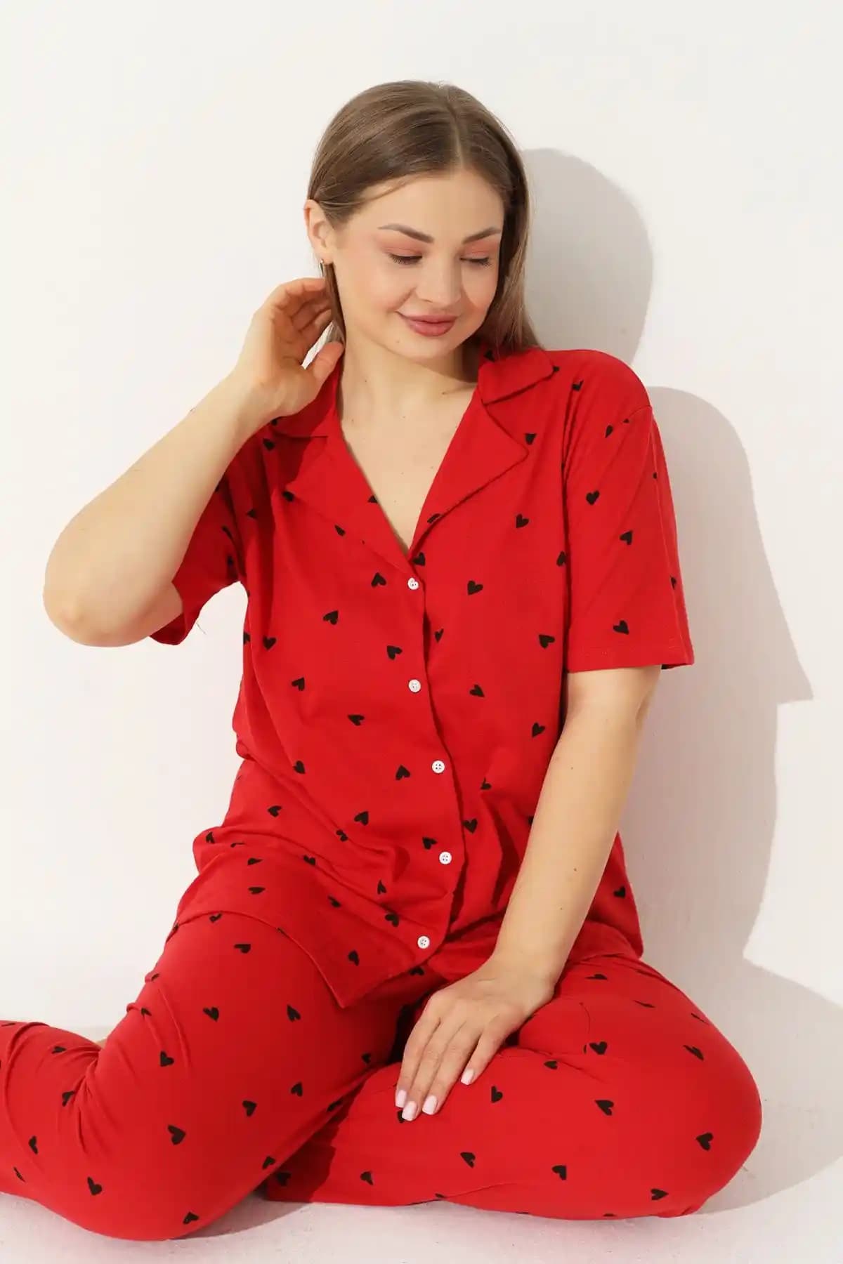 Büyük Beden Siyah İnci Kırmızı Curve Pijama Takımı Rahat ve Şık Tasarım