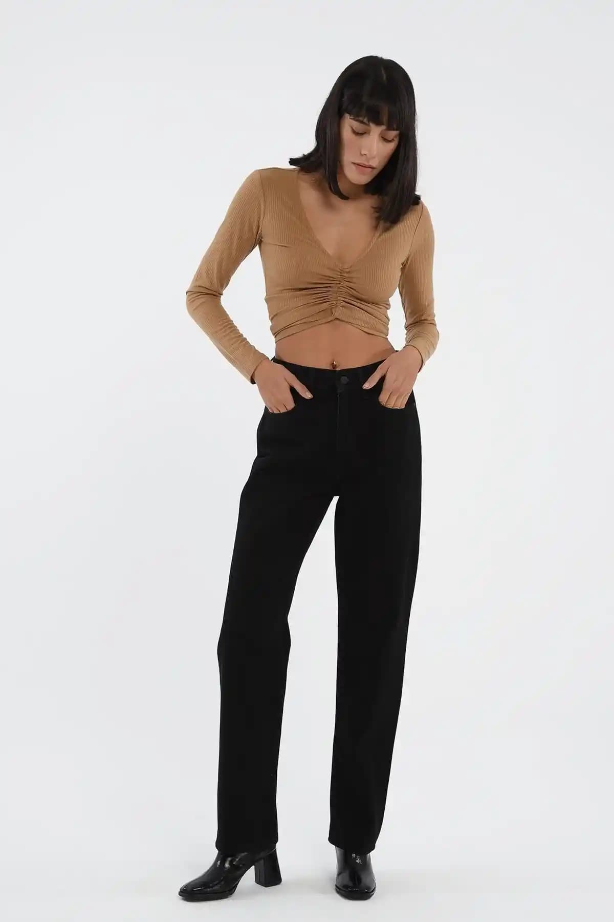 Cross Jeans Diana Siyah Yüksek Bel Dad Straight Fit Kadın Pantolon Özellikleri ve Kullanım İpuçları
