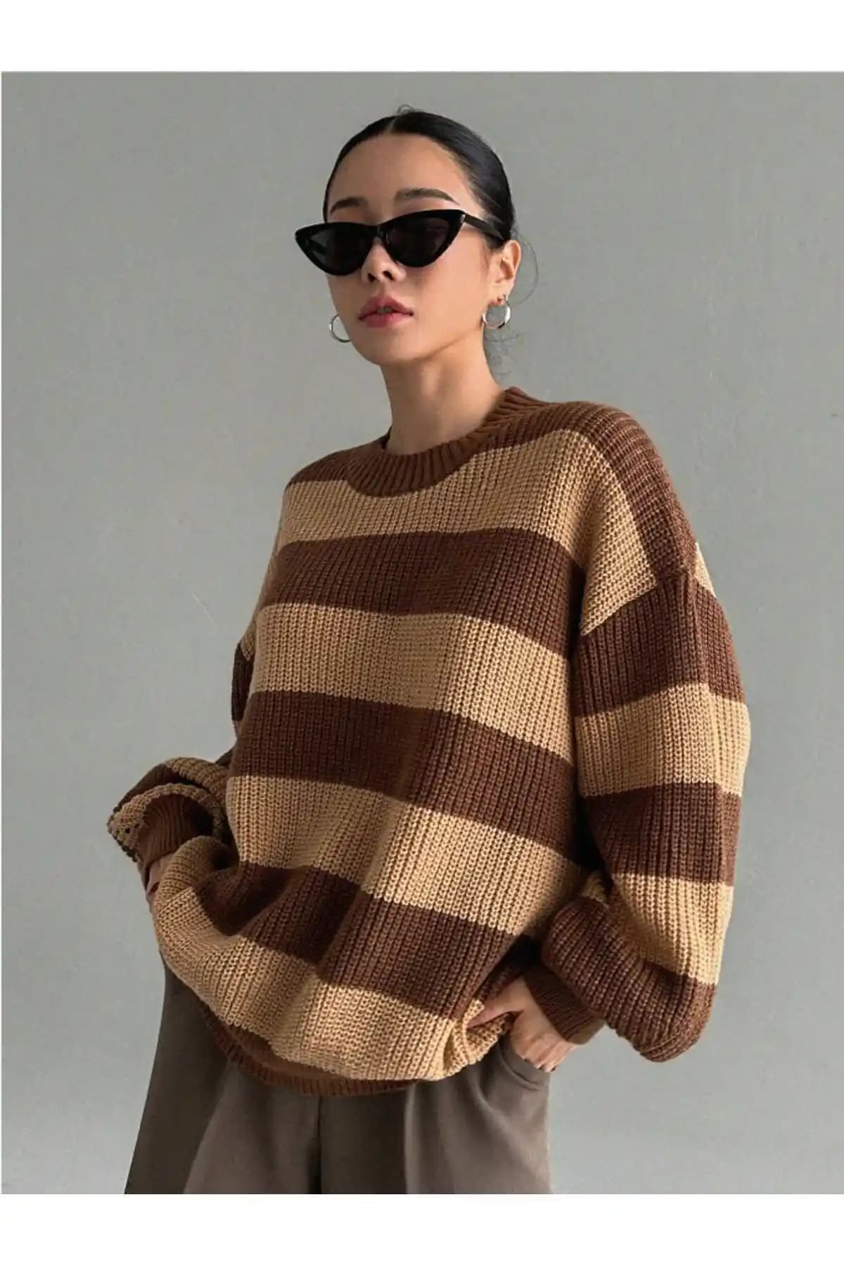 Dier Moda Kahverengi Oversize Uzun Boylu Triko Kazak ile Şıklık ve Rahatlık Bir Arada