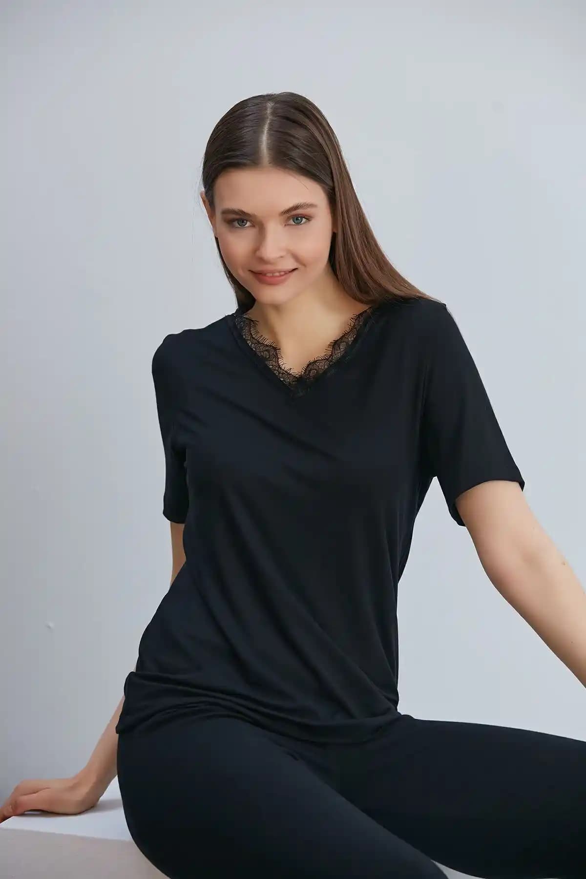 Evde Rahat ve Şık Giyinme İçin Pijama Takımı Karşılaştırması