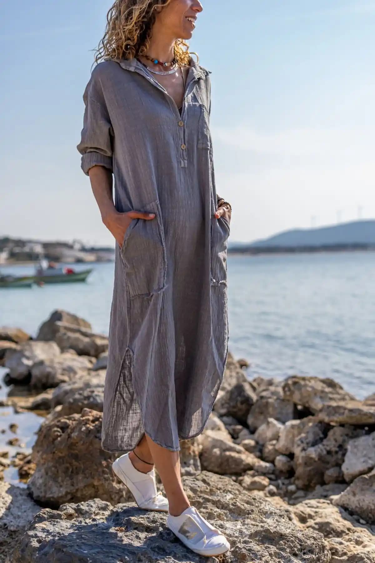 Güneşkızı Kadın Gri Yıkamalı Keten Elbise: Şıklık ve Konforun Buluşması