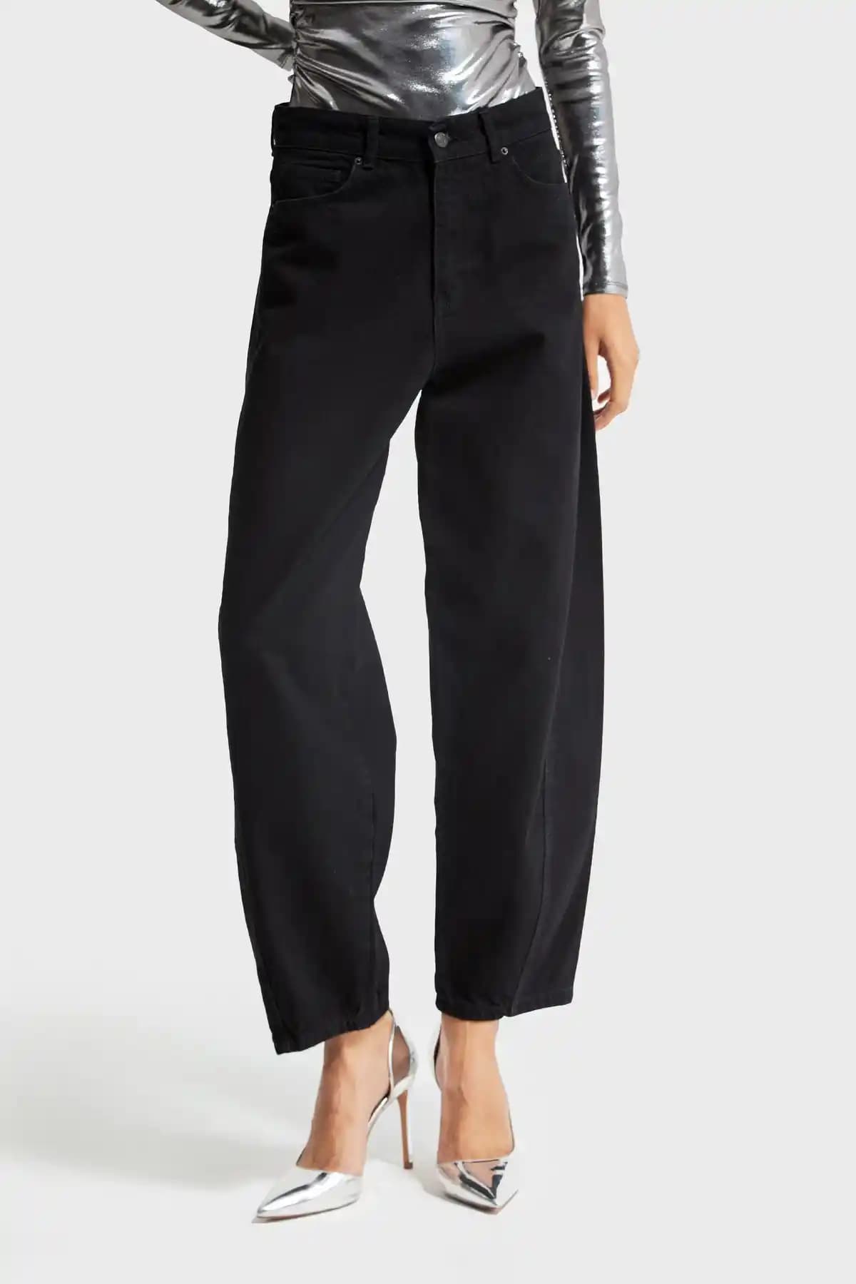 Its Basic Ka<dı>n Siyah Renk Carrot Fit Rahat Yüksek Bel Denim Pantolon