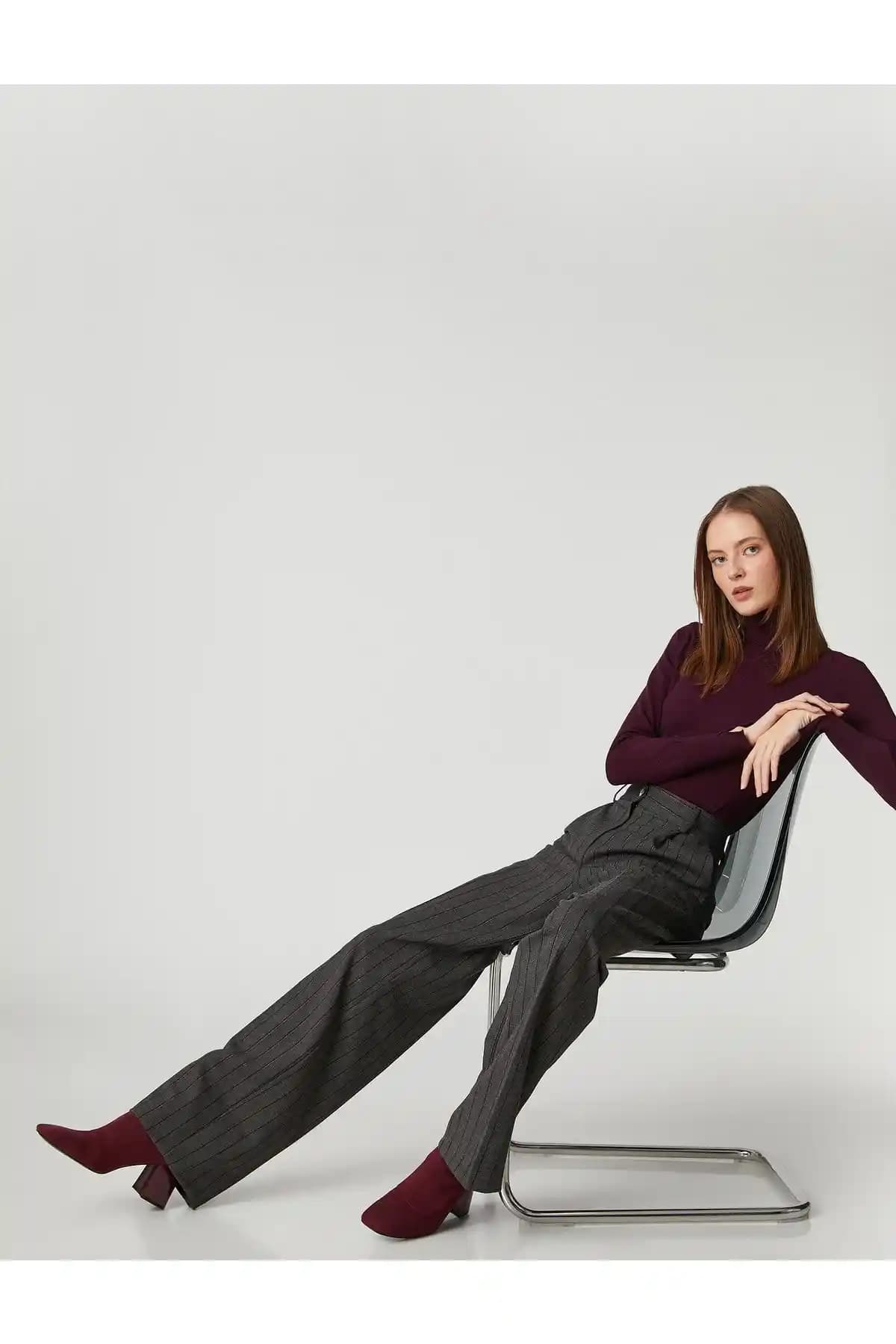 Koton Düğme Detaylı Palazzo Pantolon Modern ve Rahat Günlük Kullanım İçin