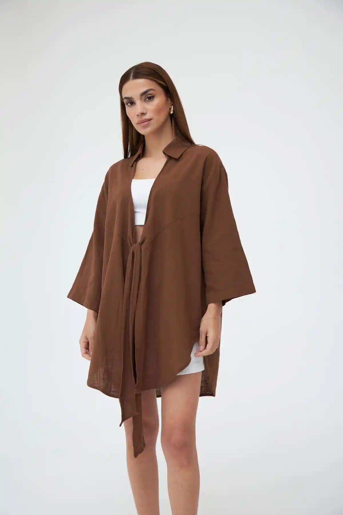 Laluvia Kahve Flam Keten Kimono Gömlek Yaz Ayları İçin Şık ve Rahat Giyim Seçeneği