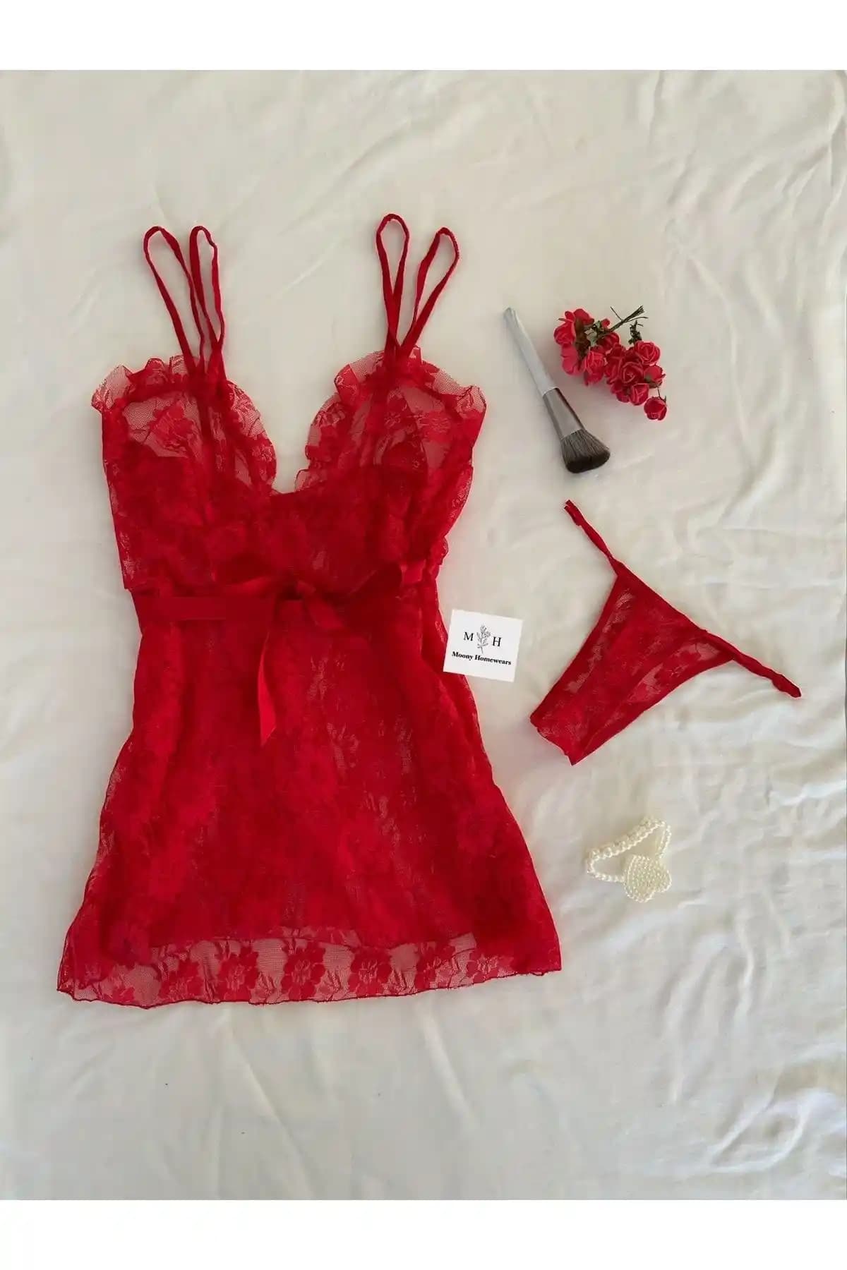 MH Moony Homewears Kırmızı Paradise Gecelik: Şık ve Rahat İç Giyim Seti