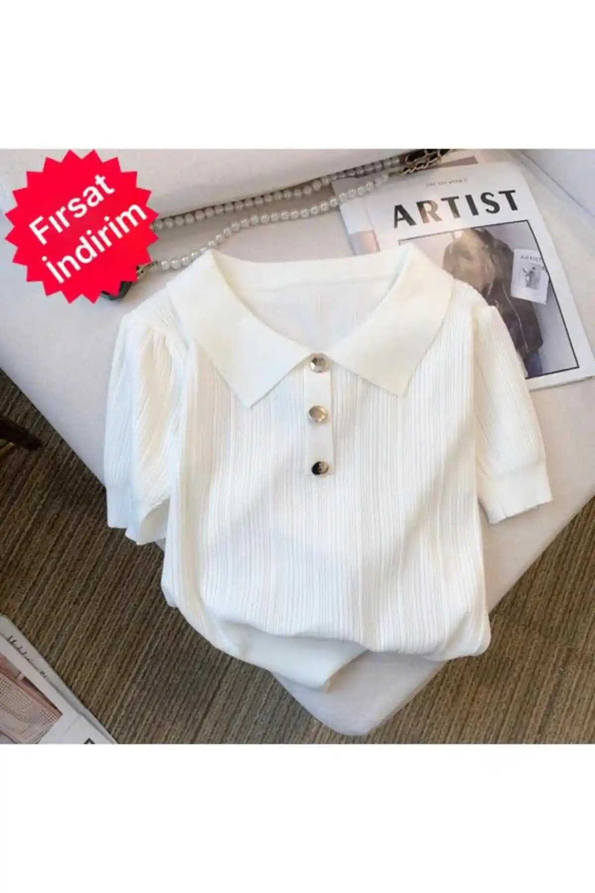 Nathia Outdoors Ekru Kadın T-Shirt Modern Tasarım ve Sürdürülebilirlik Bir Arada