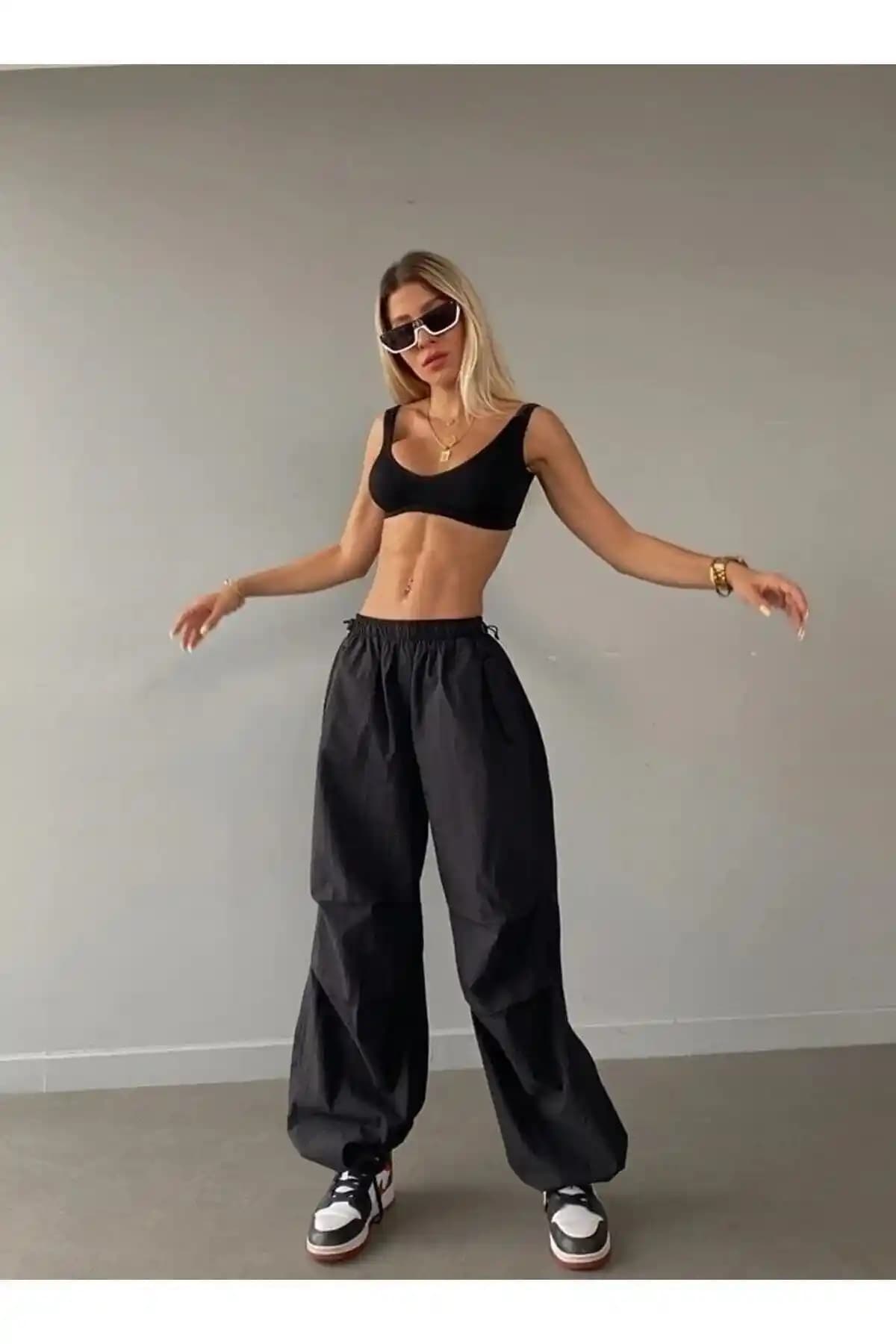 NFTY Siyah Tactical Pantolon Günlük Kullanım İçin Modern ve Şık Tasarım