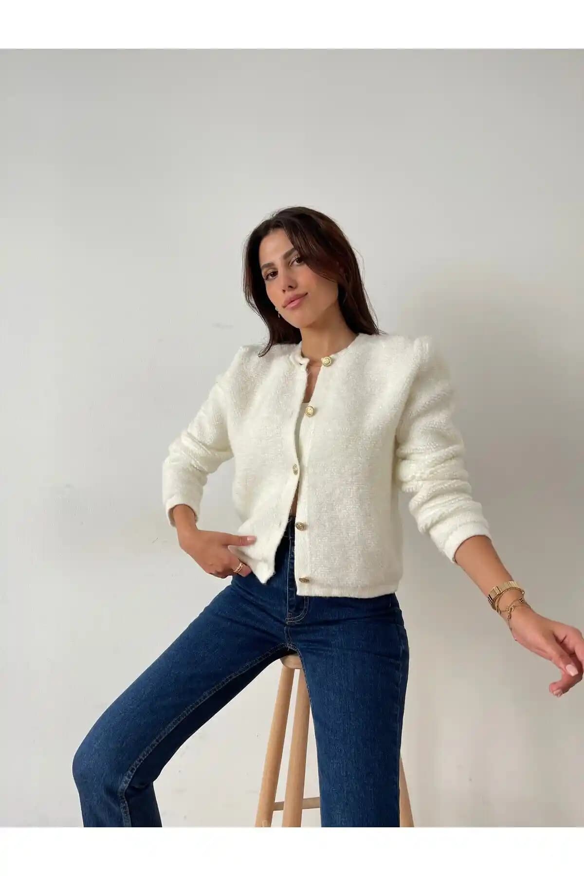 Puella Kadın KREM Bisiklet Yaka Düğmeli Peluş Triko Hırka Günlük ve Kış Kullanımı