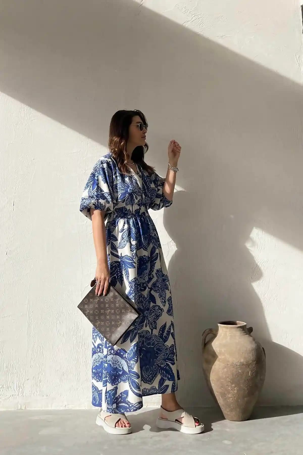 Yaz Ayları İçin Rahat ve Şık Keten ve Viskon Elbise Seçenekleri