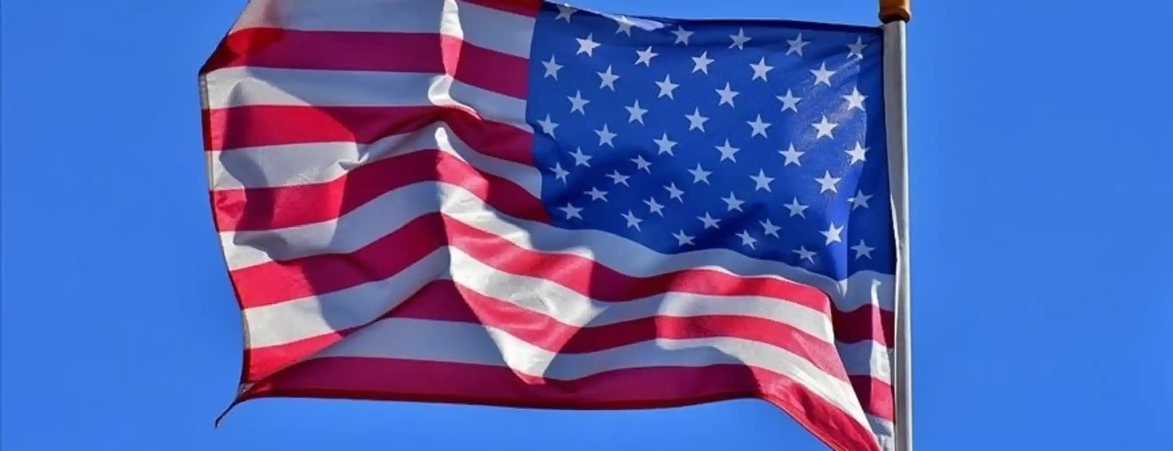 2025 Eylül Moda Haberleri: Tarifeler, Vogue Editörü Değişikliği ve Sürdürülebilirlik Tartışmaları