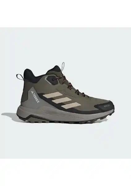 Adidas Terrex ID0897 ve Salomon Predict Hike Gore-tex Karşılaştırması