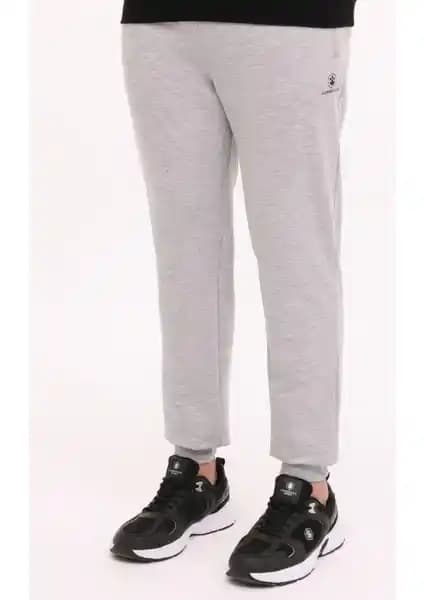 İki Erkek Eşofman Altı Modelinin Detaylı Karşılaştırması ve Kullanıcı Yorumları