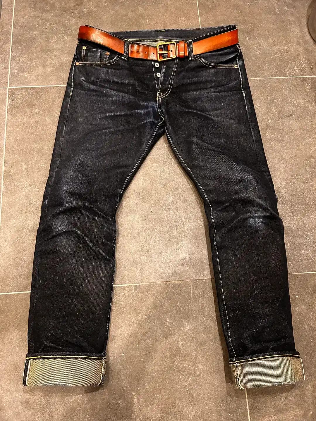 Iron Heart 777 25oz Raw Denim Pantolonların Dayanıklılığı, Solma Süreci ve Beden Seçimi