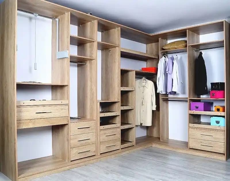 Kilo Verdikten Sonra Gardırop Yenileme: Vücut Tipine ve Bütçeye Uygun Stil Önerileri