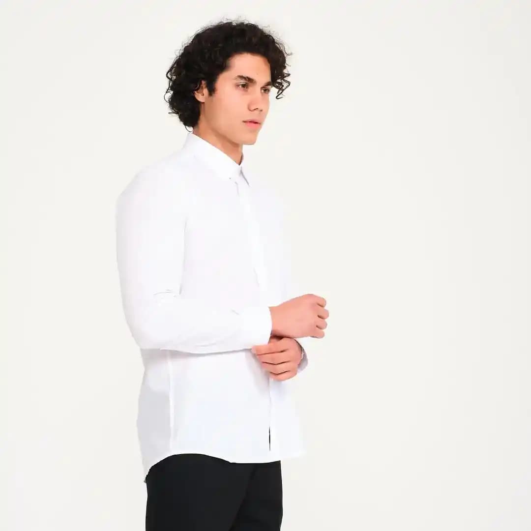Klasik Beyaz İş Gömleği İçin Twill, Royal Oxford, Poplin ve Herringbone Kumaş Seçimi