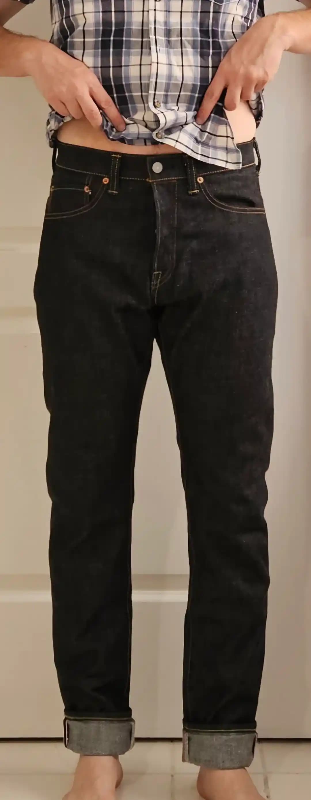 Momotaro 0405-v Kot Pantolonların Yüksek Bel ve Daralan Paça Özellikleri